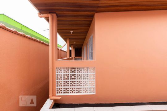 Vista de casa de condomínio para alugar com 1 quarto, 45m² em Vila Campestre, São Paulo