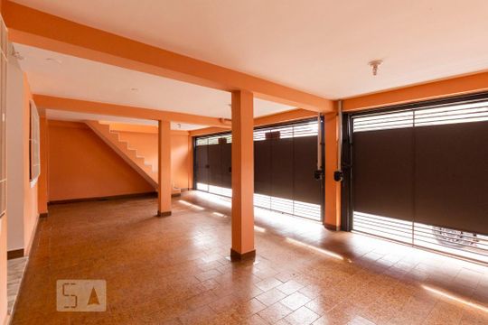 Garagem de casa de condomínio para alugar com 1 quarto, 45m² em Vila Campestre, São Paulo