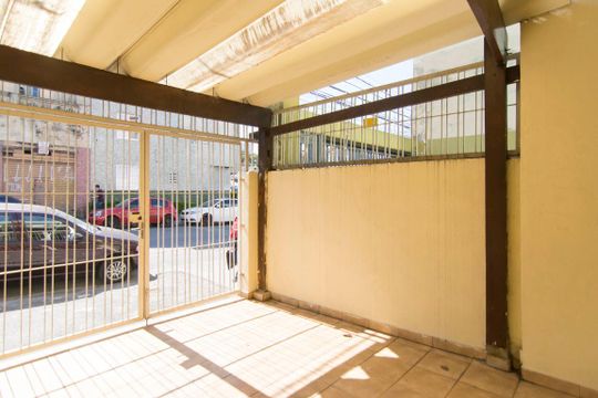 Garagem de casa à venda com 4 quartos, 300m² em Santana, São Paulo