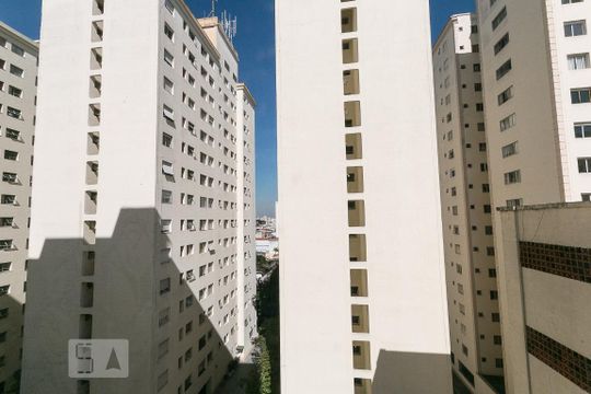 Vista do quarto de apartamento para alugar com 1 quarto, 44m² em Cambuci, São Paulo