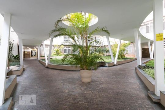 Hall de apartamento para alugar com 1 quarto, 38m² em Bela Vista, São Paulo