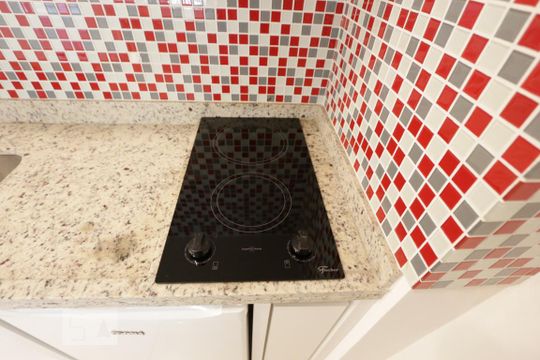 Cooktop de kitnet/studio à venda com 1 quarto, 35m² em Jardim Ampliação, São Paulo