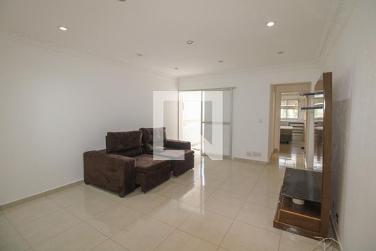 Apartamento à venda com 1 quarto, 60m² em Cambuí, Campinas