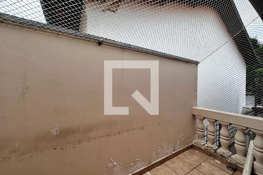 Vista Quarto  de casa para alugar com 3 quartos, 180m² em Brooklin , São Paulo