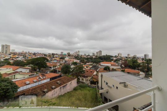 Vista da suíte 4 de casa à venda com 4 quartos, 400m² em Vila Rosália, Guarulhos