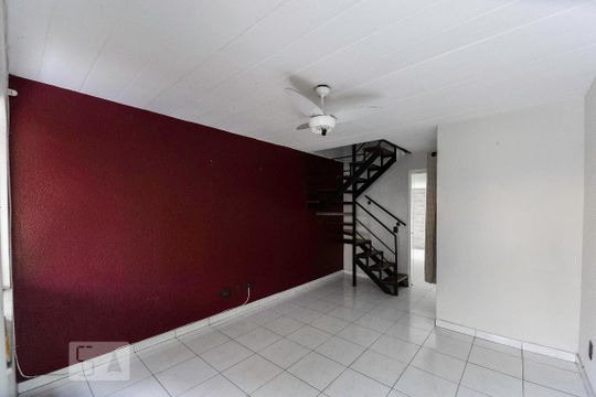 Casa de Condomínio à venda com 2 quartos, 85m² em Vargem Grande, Rio de Janeiro