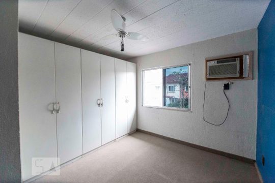 Quarto 1 de casa de condomínio à venda com 2 quartos, 85m² em Vargem Grande, Rio de Janeiro