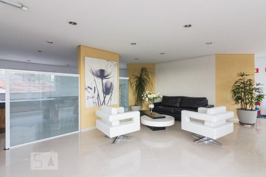 Hall social de apartamento à venda com 2 quartos, 150m² em Água Fria, São Paulo