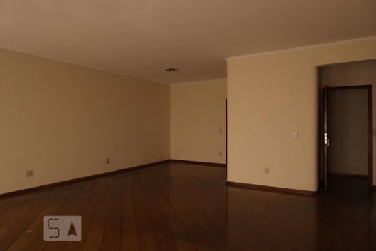 Apartamento à venda com 3 quartos, 220m² em Centro, Jundiaí