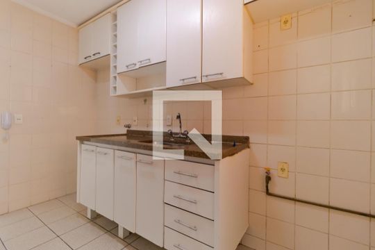 Cozinha de apartamento para alugar com 3 quartos, 89m² em Ponte Preta, Campinas