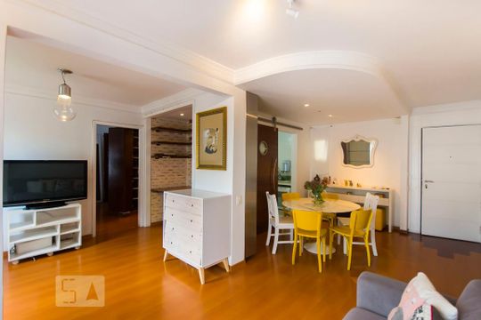 Apartamento para alugar com 1 quarto, 67m² em Vila Nova Conceição, São Paulo