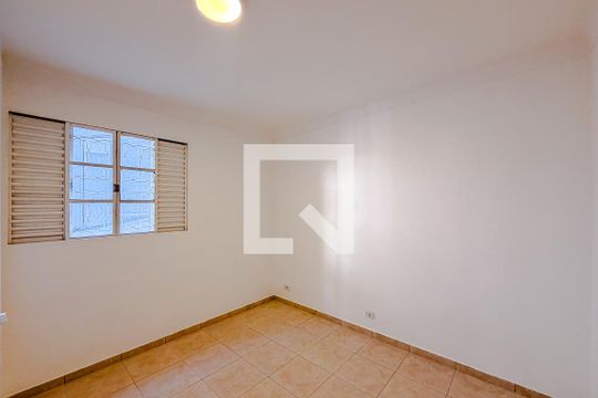 Quarto de casa para alugar com 1 quarto, 49m² em Jardim da Glória, São Paulo