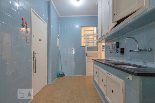 Cozinha de apartamento para alugar com 3 quartos, 105m² em Tijuca, Rio de Janeiro