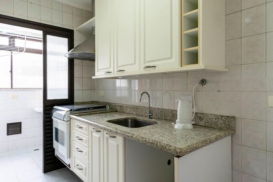 Cozinha de apartamento para alugar com 3 quartos, 82m² em Vila Mariana, São Paulo