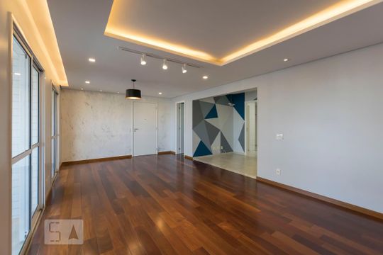 Sala de apartamento à venda com 3 quartos, 136m² em Vila Dom Pedro I, São Paulo