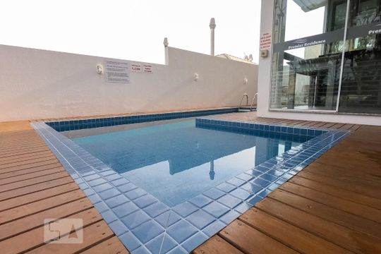 Área comum - Piscina de apartamento para alugar com 2 quartos, 76m² em Cachoeira do Bom Jesus, Florianópolis
