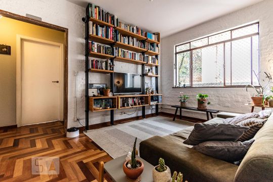 Apartamento à venda com 2 quartos, 55m² em Vila Madalena, São Paulo