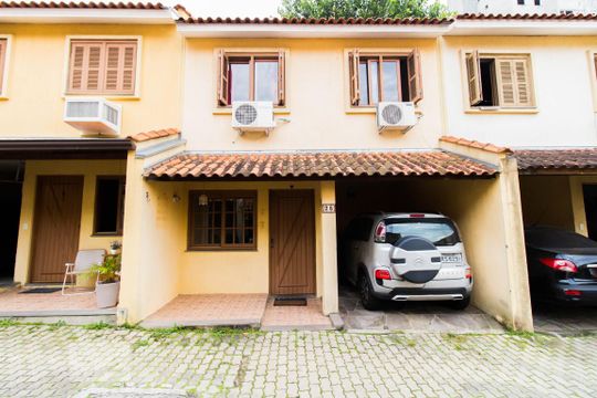 Fachada da Casa de apartamento para alugar com 3 quartos, 90m² em Partenon, Porto Alegre