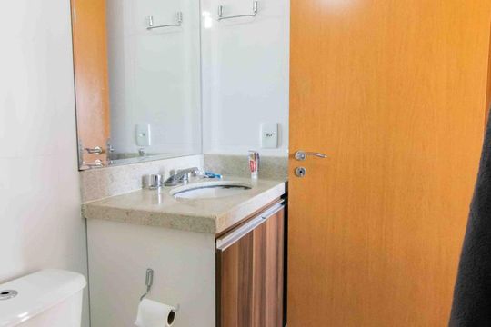 Banheiro de apartamento para alugar com 1 quarto, 34m² em Sul (águas Claras), Brasília