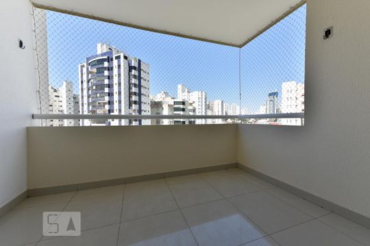 Apartamento à venda com 3 quartos, 100m² em Setor Oeste, Goiânia