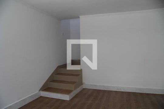 Sala de casa à venda com 2 quartos, 200m² em Vila Rosália, Guarulhos