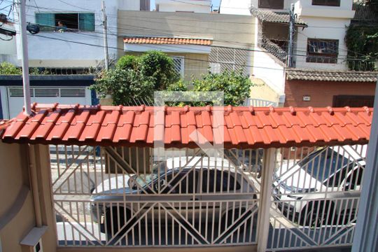 Vista janela da Suite 01 de casa à venda com 2 quartos, 200m² em Vila Rosália, Guarulhos