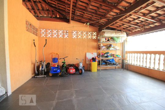 Varanda de casa à venda com 2 quartos, 150m² em Jardim Monte Kemel, São Paulo