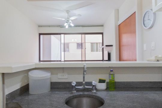 Cozinha de kitnet/studio à venda com 1 quarto, 40m² em Jardim Paulista, São Paulo