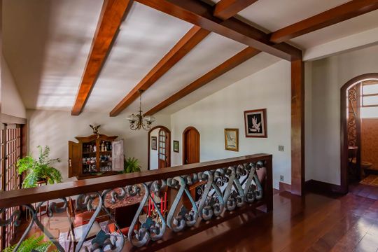 Casa de Condomínio à venda com 5 quartos, 540m² em Mangabeiras, Belo Horizonte