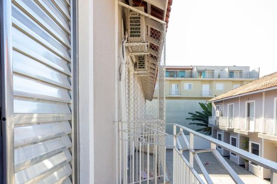 Varanda Quarto 1 de casa de condomínio para alugar com 2 quartos, 120m² em Vila Domitila, São Paulo