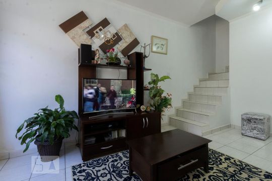 Sala de casa de condomínio à venda com 2 quartos, 120m² em Vila Domitila, São Paulo
