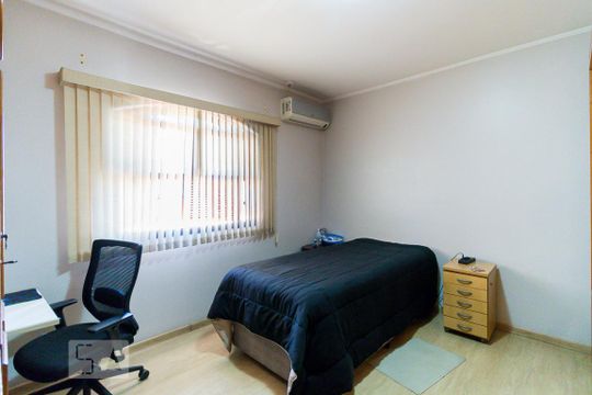 Quarto 1 de casa à venda com 5 quartos, 340m² em Vila Jacuí, São Paulo