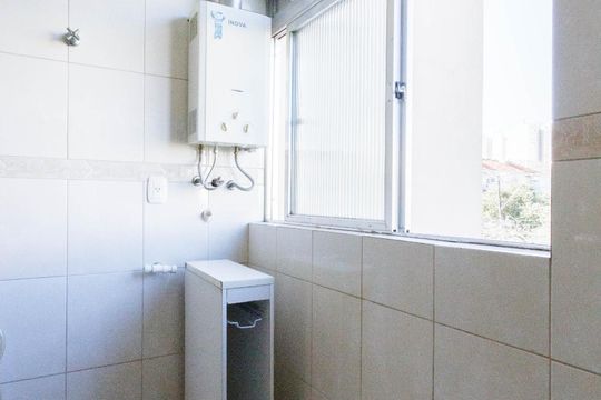 Área de Serviço de apartamento para alugar com 2 quartos, 75m² em Cristo Redentor, Porto Alegre