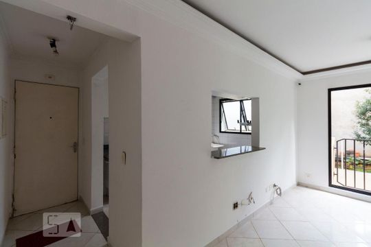 Cozinha de apartamento para alugar com 2 quartos, 63m² em Vila do Encontro, São Paulo