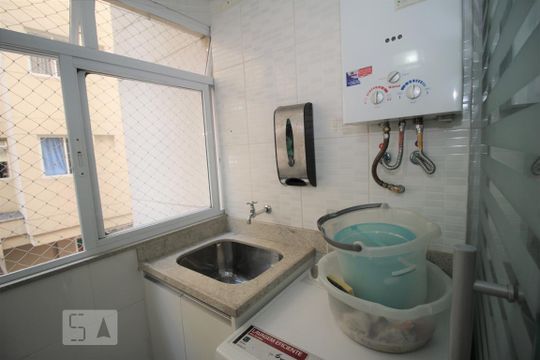 Área de Serviço de apartamento para alugar com 2 quartos, 66m² em Pechincha, Rio de Janeiro