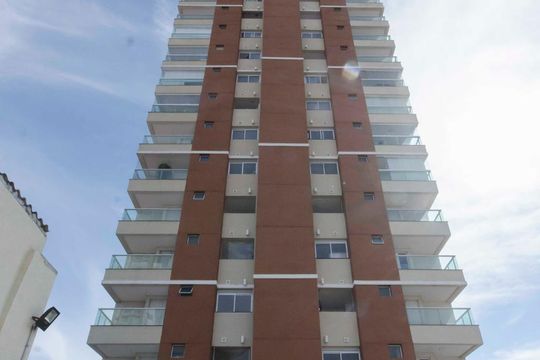 Fachada de apartamento à venda com 3 quartos, 115m² em Santa Teresinha, São Paulo