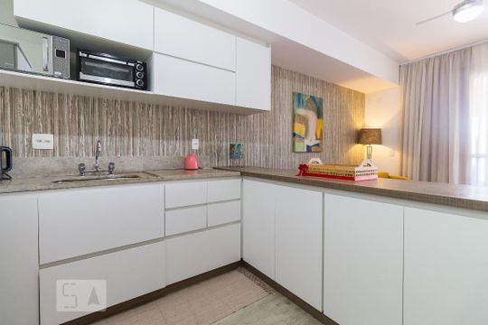 Cozinha  de kitnet/studio à venda com 1 quarto, 35m² em Vila Gomes Cardim, São Paulo