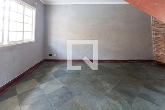 Sala de casa de condomínio à venda com 2 quartos, 100m² em Jaguaré, São Paulo