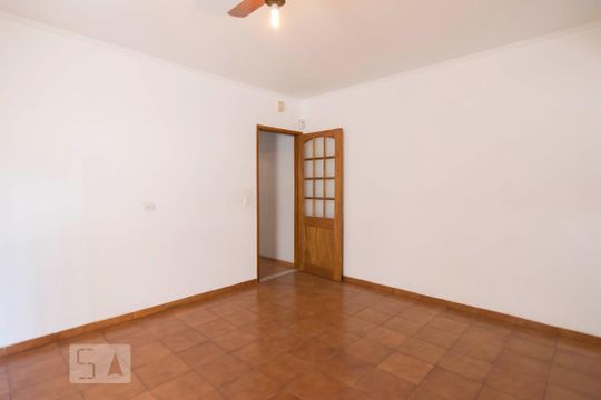 Cozinha de casa à venda com 3 quartos, 300m² em Água Fria, São Paulo