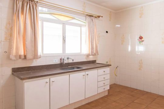 Cozinha de casa à venda com 3 quartos, 300m² em Água Fria, São Paulo