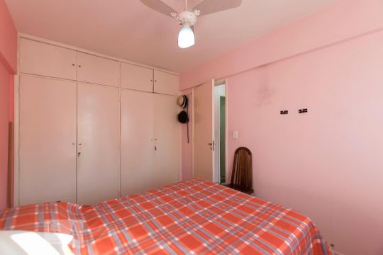 Quarto 2 de apartamento para alugar com 2 quartos, 72m² em Aclimação, São Paulo