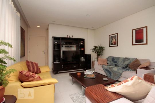 Sala de apartamento à venda com 3 quartos, 144m² em Bela Vista, São Paulo