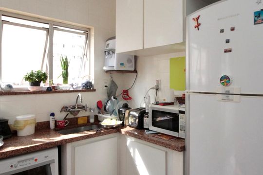 Cozinha de apartamento à venda com 3 quartos, 144m² em Bela Vista, São Paulo