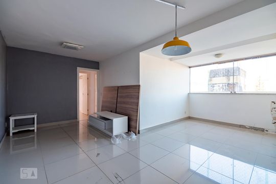 Apartamento à venda com 3 quartos, 90m² em Sagrada Família, Belo Horizonte