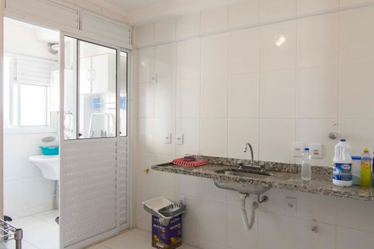 Cozinha de apartamento para alugar com 2 quartos, 58m² em Vila Dom Pedro Ii, São Paulo