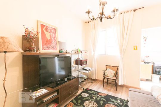 Sala de apartamento para alugar com 1 quarto, 50m² em Vila Mariana, São Paulo