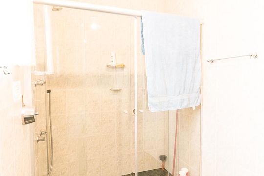 Banheiro de apartamento para alugar com 1 quarto, 50m² em Vila Mariana, São Paulo