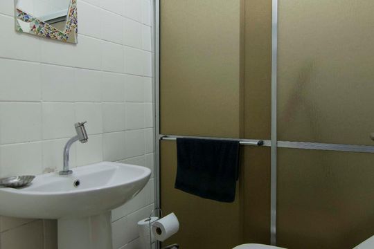 Banheiro de casa à venda com 4 quartos, 226m² em Jardim Peri, São Paulo