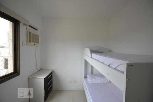Quarto 1 de apartamento para alugar com 3 quartos, 79m² em São Cristóvão, Rio de Janeiro
