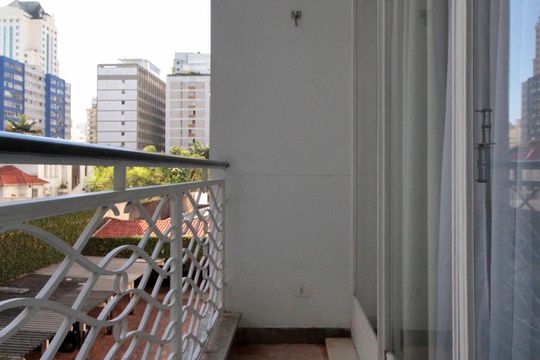 Varanda de apartamento à venda com 3 quartos, 150m² em Higienópolis, São Paulo